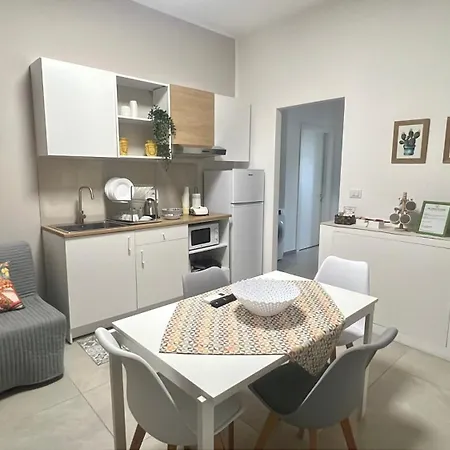 La Casa Di Elisa Mini Apartment - Palermo-3